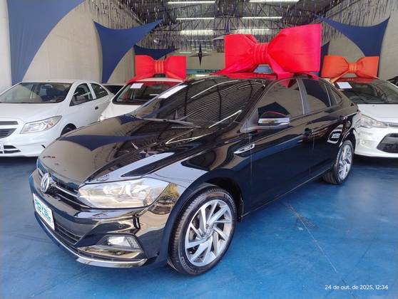 VOLKSWAGEN VIRTUS 1.0 200 TSI HIGHLINE AUTOMÁTICO